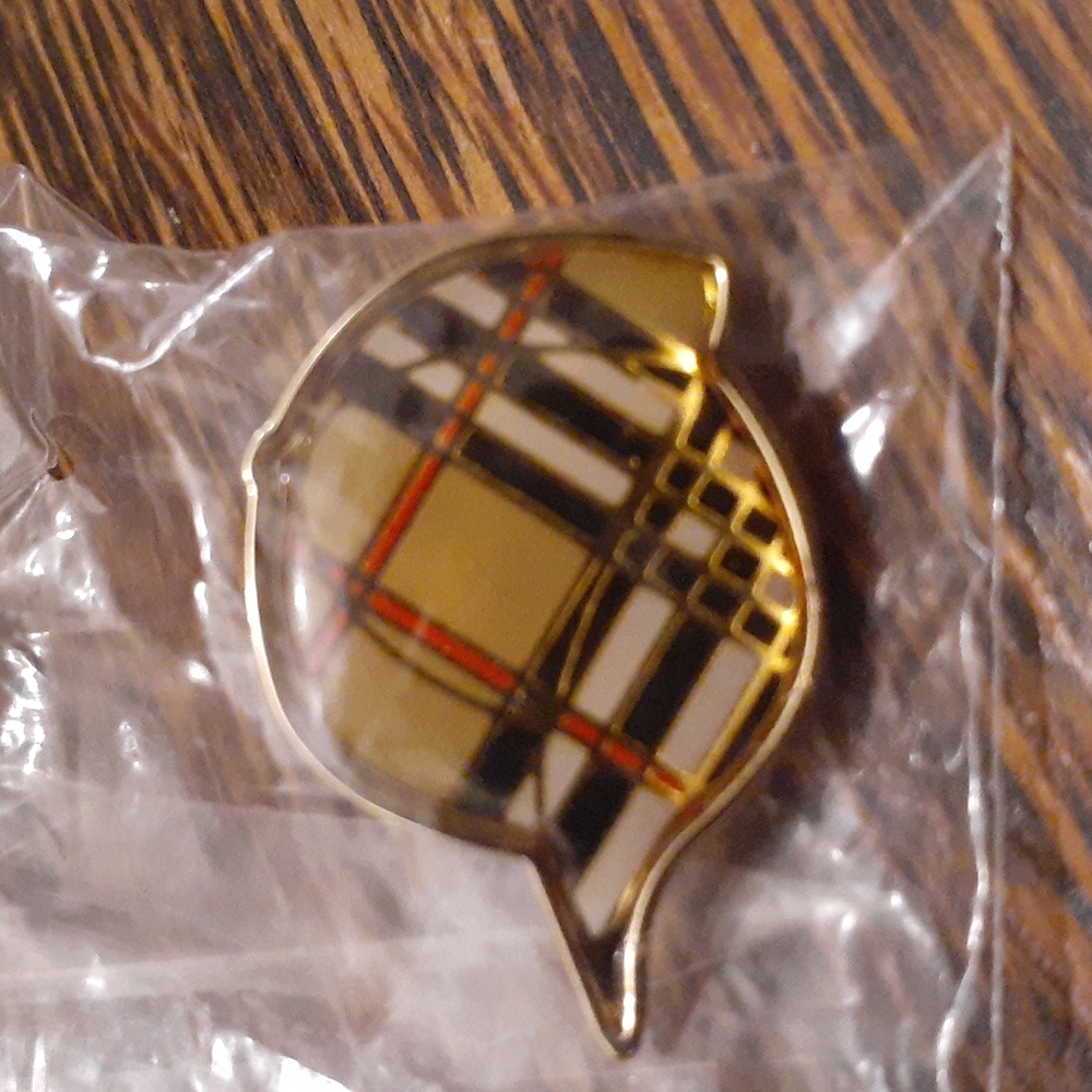Burberry Nova Check Cap Pin/ Tie/ Lapel Tack ( still in plastic) Vintage